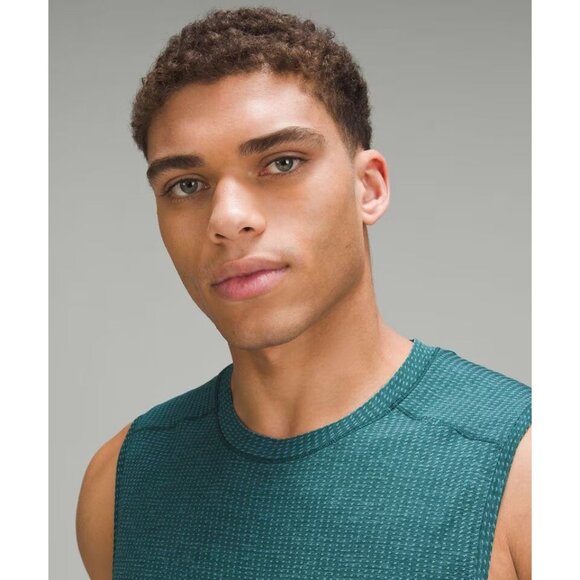 New Lululemon Metal Vent Tech Sleeveless Shirt Tank Top Workout Gym Athletic XL - Picture 2 of 13